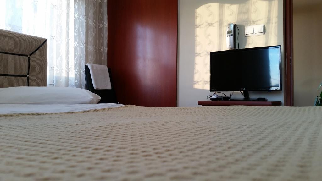 Hotel Yesil Artvin Erzurum Extérieur photo